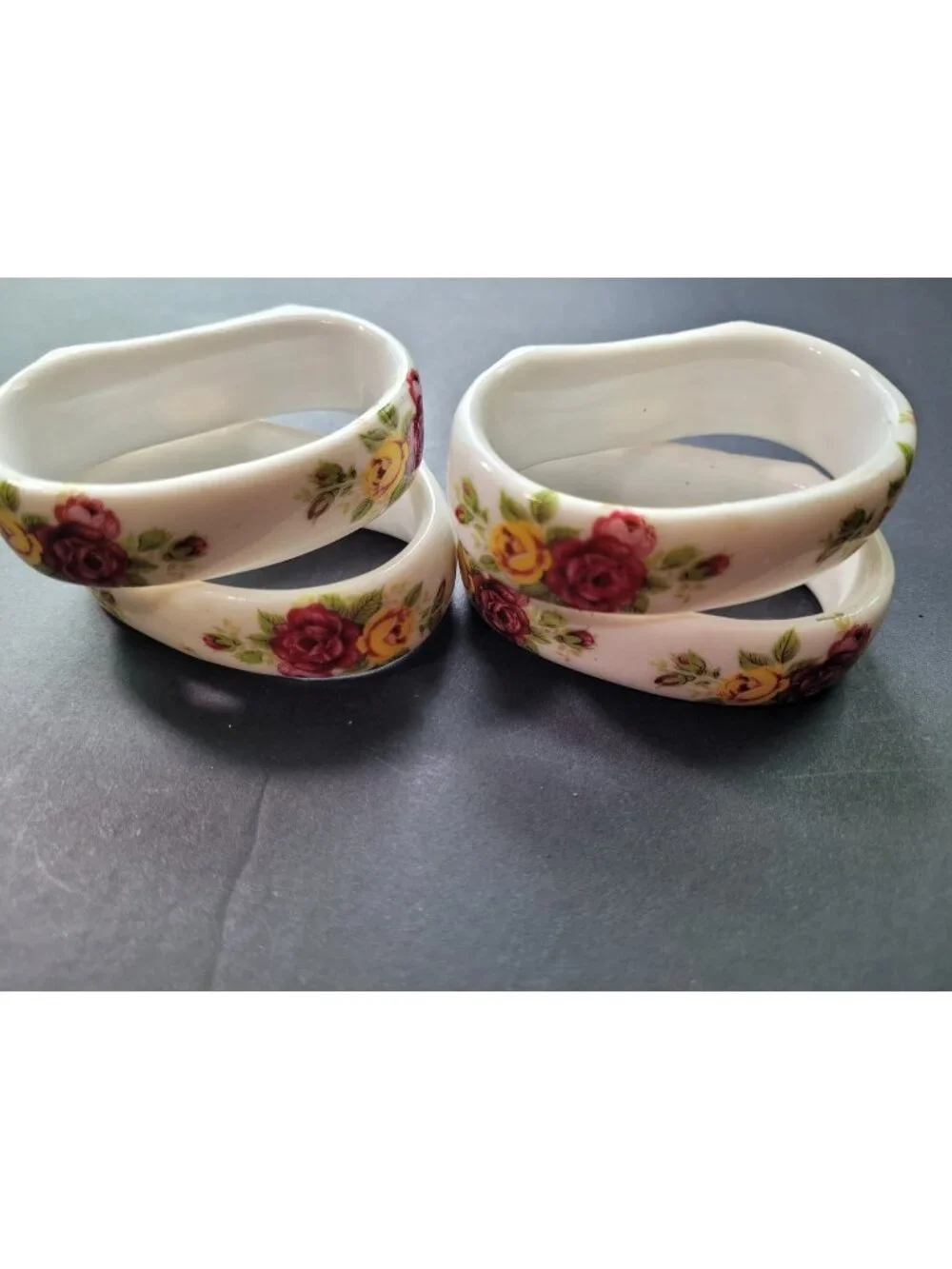 Vintage Genuine Bone China Cottage Rose‎ Napkin Rings Set of 4 Floral Taiwan